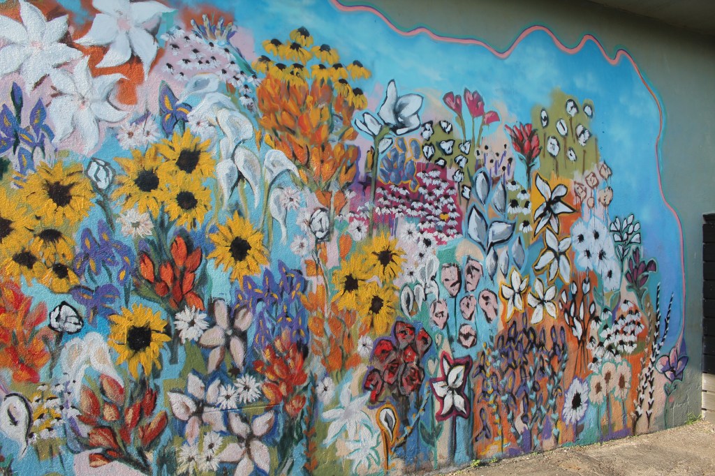 What to Pack for a Long Summer Weekend in&nbsp;Nashville